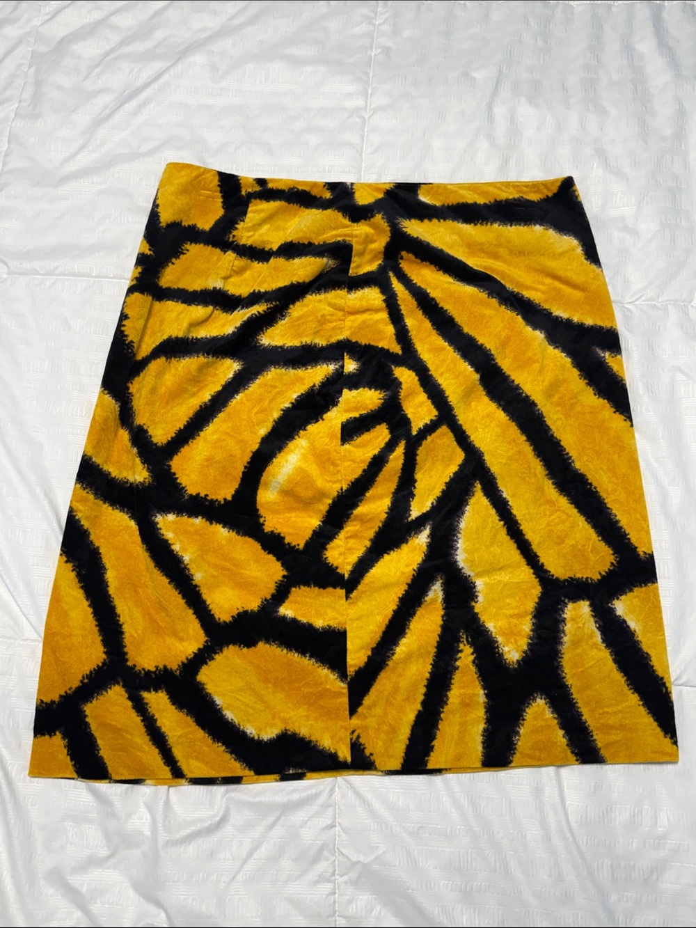 Isaac Mizrahi Bold Yellow and Black A-Line Skirt Tiger Print Size 8